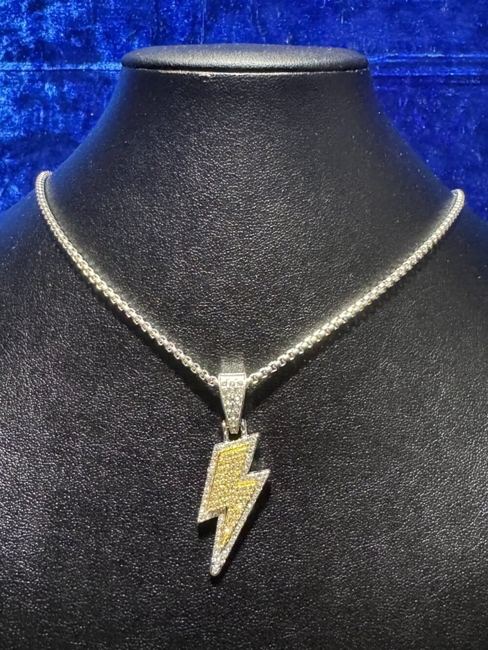 Lightning Bolt Pendant White Rhinestone  Necklace & CHAIN For Men - Fashionable